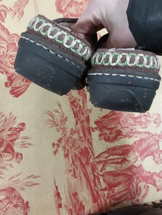 UGG Kohala Brown Suede Shearling-Lined Slip-On Clogs - Picture 5 of 6